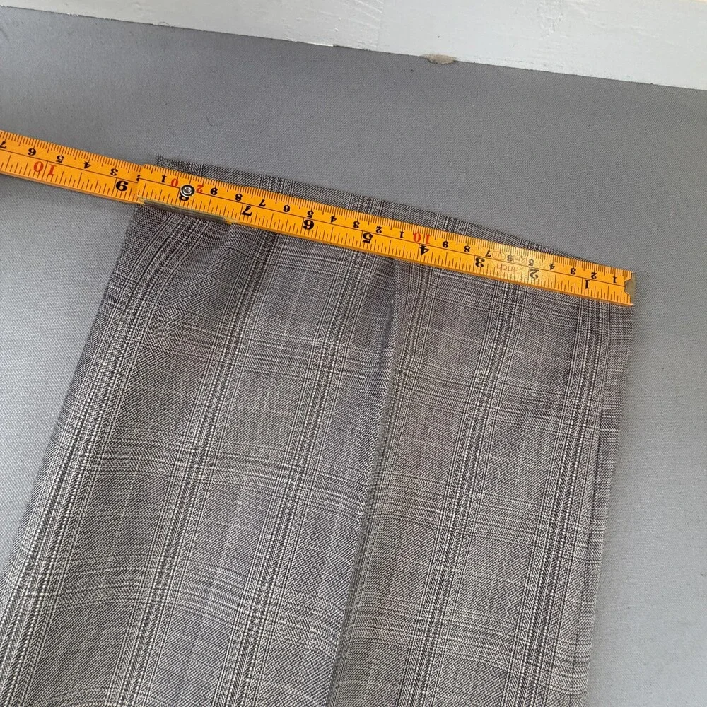 Britches leg pattern